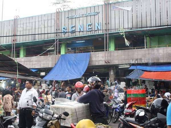 5 Pasar Bersejarah Di Jakarta